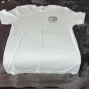 Salty crew shirt